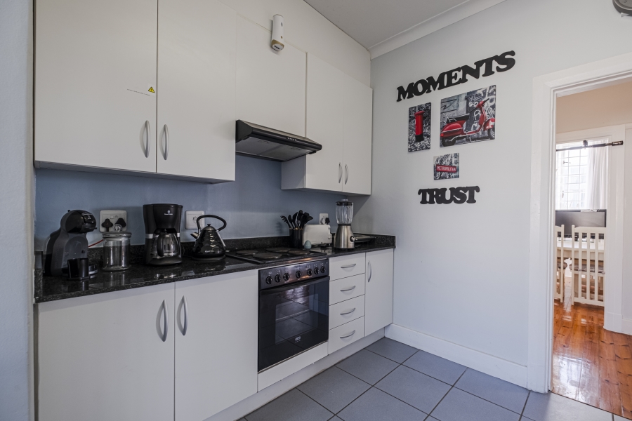 2 Bedroom Property for Sale in Summerstrand Eastern Cape
